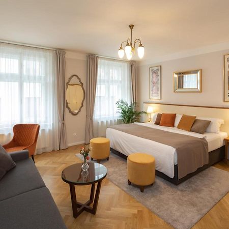 Seno6 Apartments Prága Kültér fotó